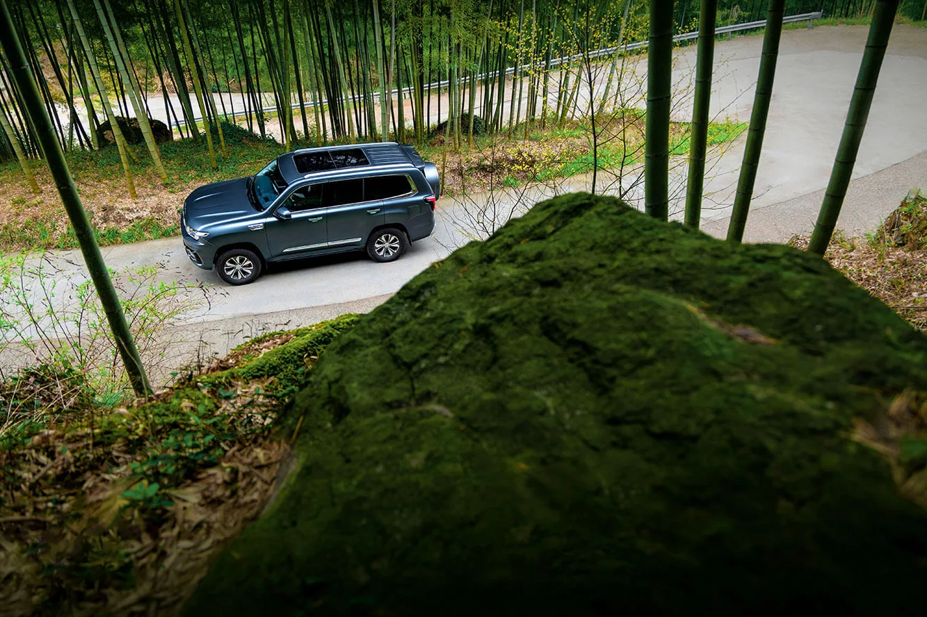 BAIC BJ60 · exterior · vista 3