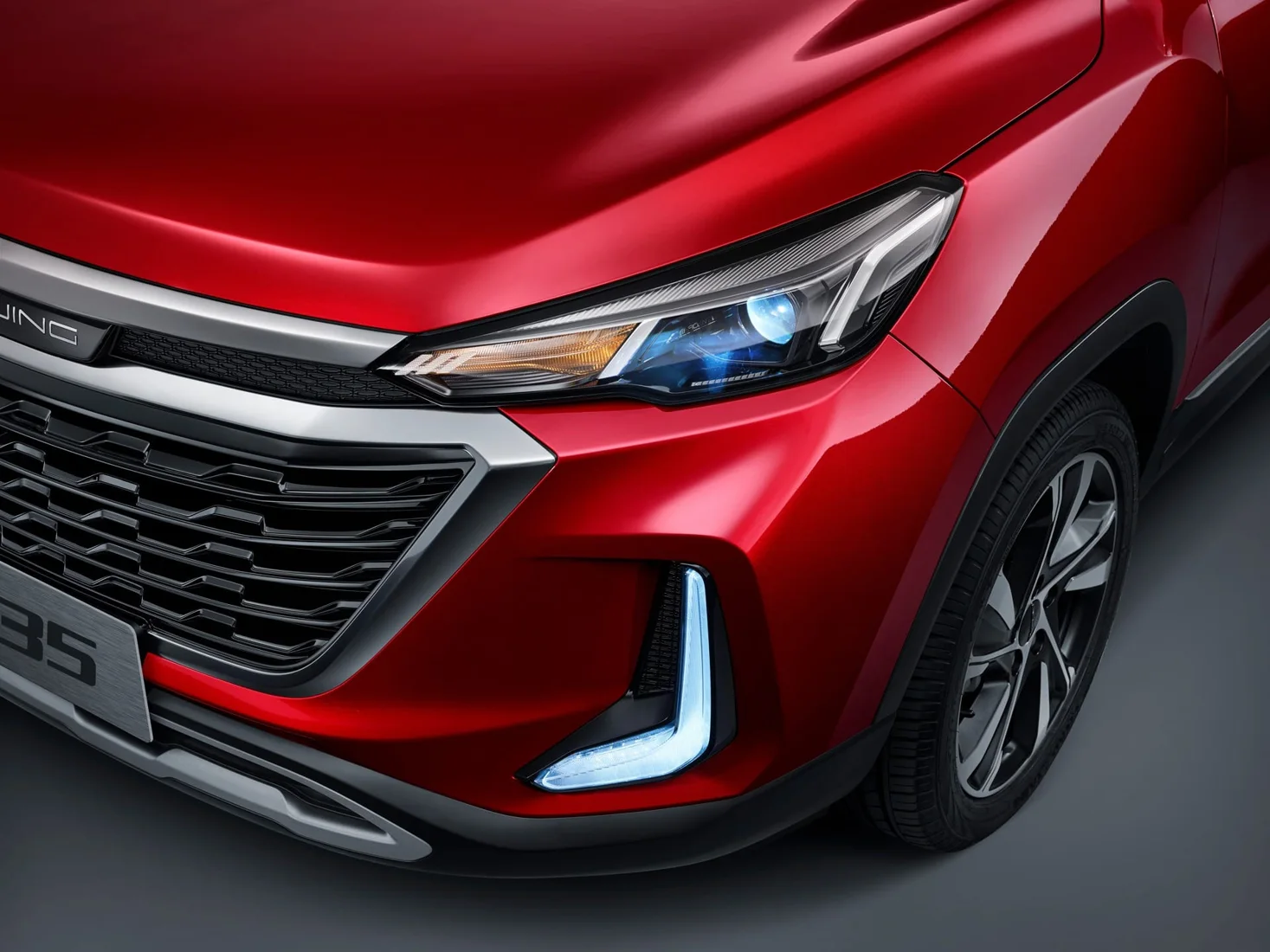 BAIC X35 · exterior · vista 3